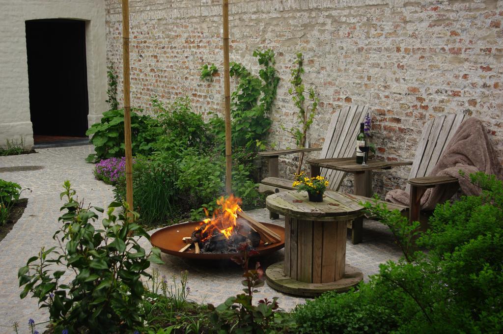 B&B Canal Deluxe Brugge Bagian luar foto