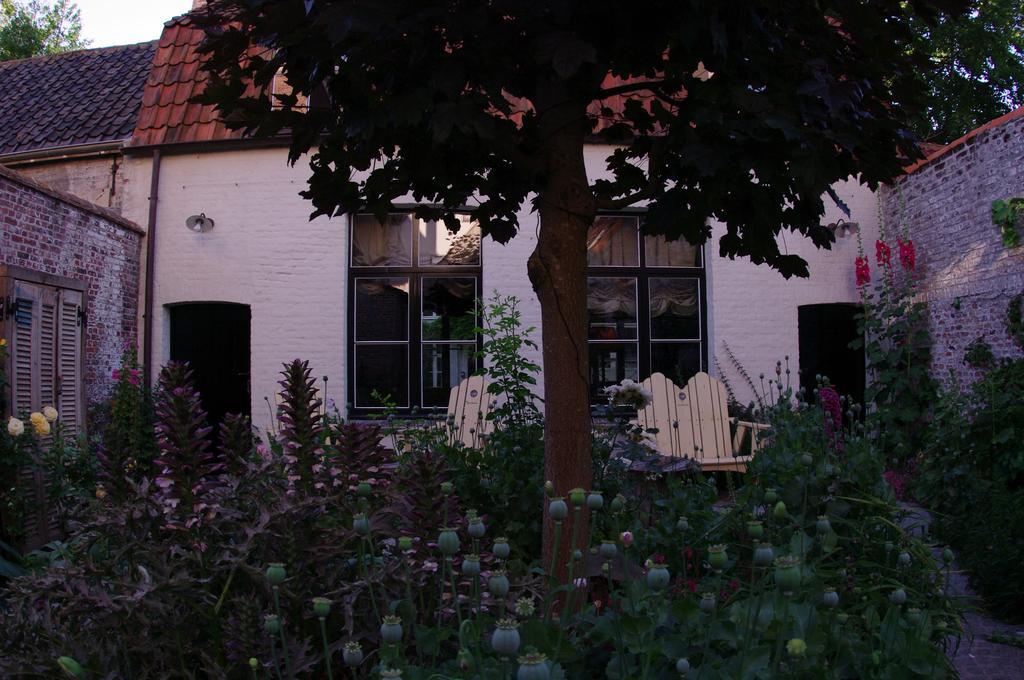 B&B Canal Deluxe Brugge Bagian luar foto