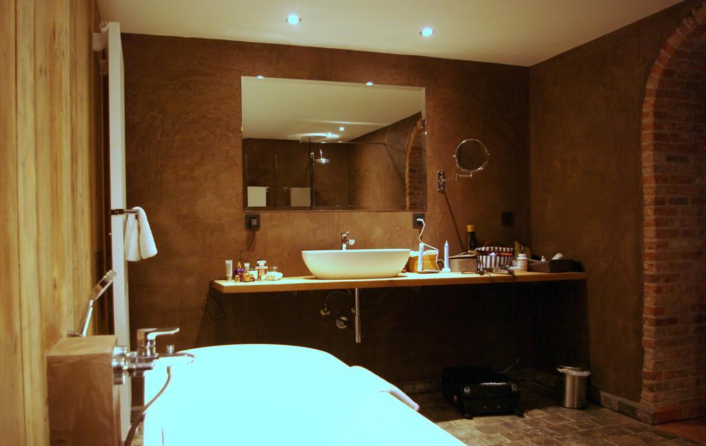 B&B Canal Deluxe Brugge Bagian luar foto
